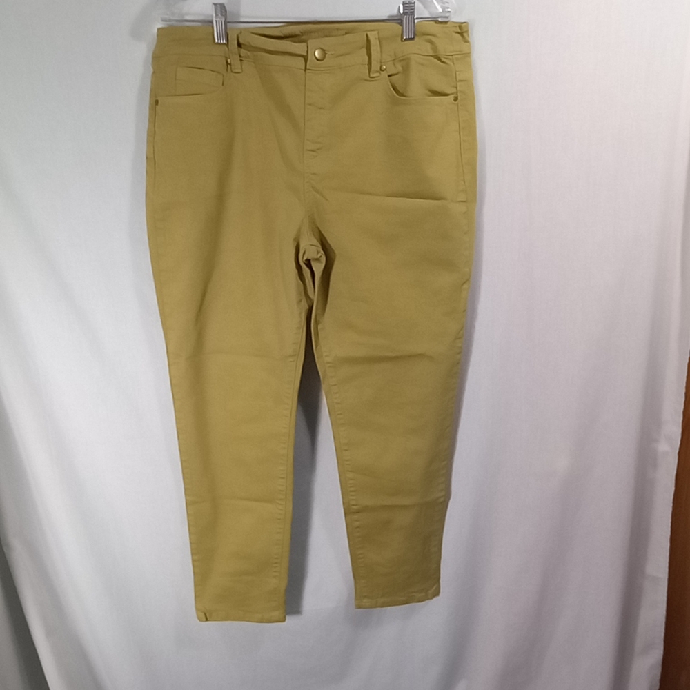 Soft Surroundings Green Pull-on Leggings Jeans Size L